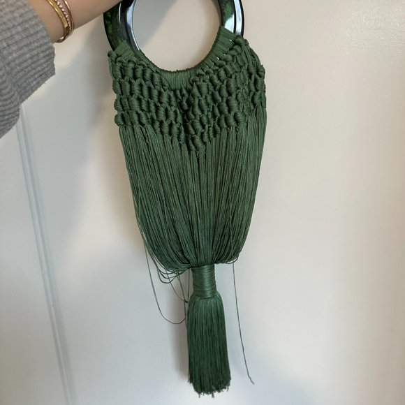Cult Gaia Malachite Tassel Clutch Bag Acrylic Handle Crochet Macrame-style Green - Picture 8 of 9
